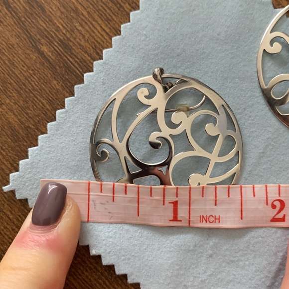 Silver earrings - Picture 3 of 3